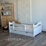 Односпальная кровать "Волна" из МДФ 80x140, 80х160 (с бортом и ящиком) — изображение 2