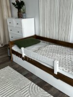 Односпальная кровать "Робби" c ящиками+борт (антик+белый)(массив сосны) — изображение 6