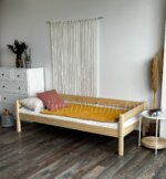 Односпальная кровать "Робби"(лак)(массив сосны)