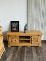 Тумба под ТВ DAY-MT 2P+2N(массив сосны)