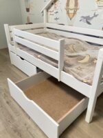 Односпальная кровать ROSTIK с крышей+ящики(без борта)  80x160, 80x180, 80x190, 90x190, 90x200(березовая фанера) — изображение 6