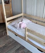Кровать-домик "Альф со съемной крышей " 80х180, 90x200 (бесцветный лак +белый ) с ящиками — изображение 8