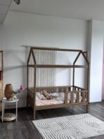 Кровать-домик из массива сосны "Киндер Люкс" 160х80(Антик) — изображение 3