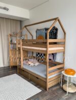 Двухъярусная кровать-домик "Мальта" из массива сосны 80x180, 90Х200 (с ящиками)(антик) — изображение 6